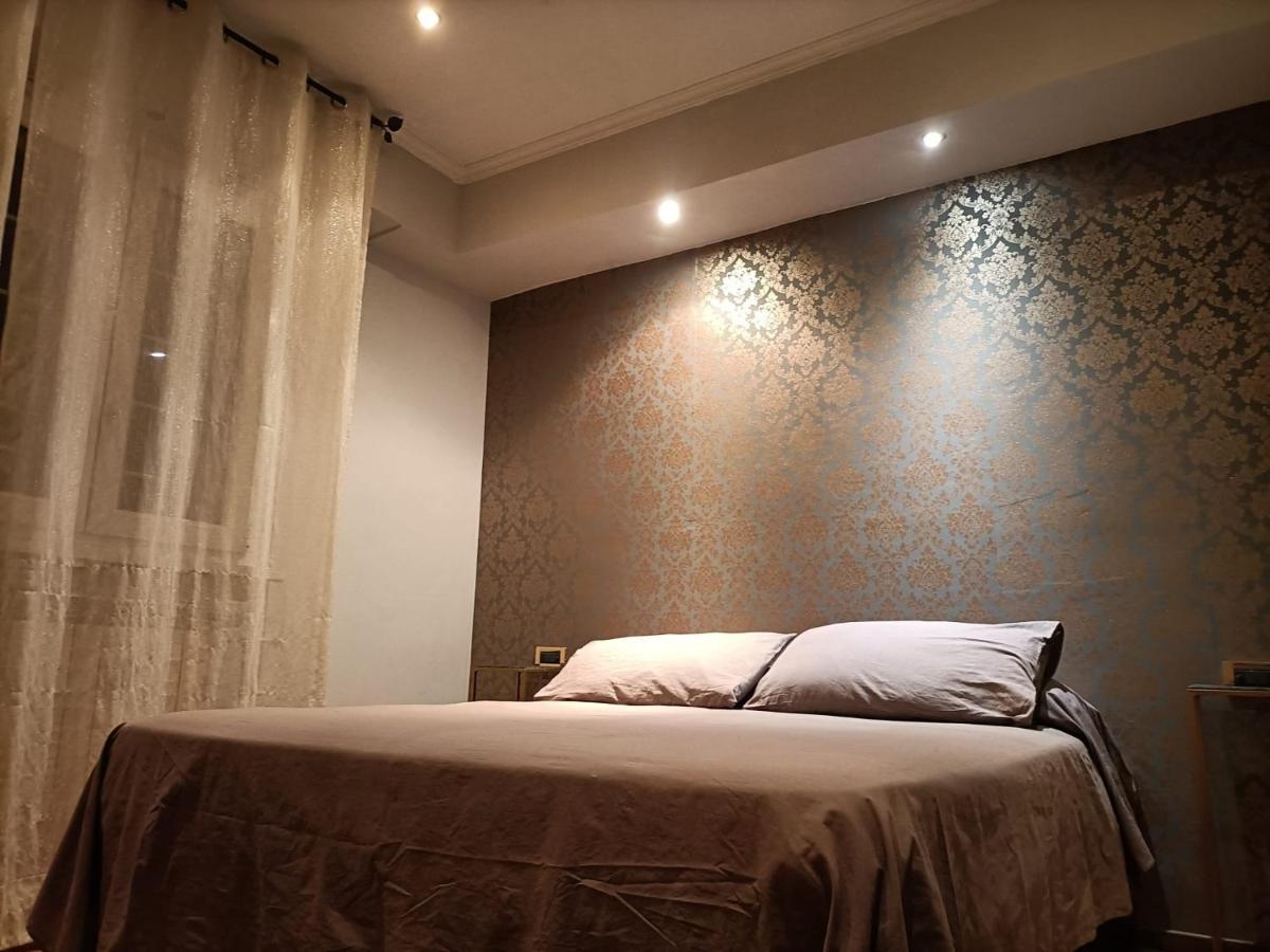 Domus Vacanze Romane Bagian luar foto