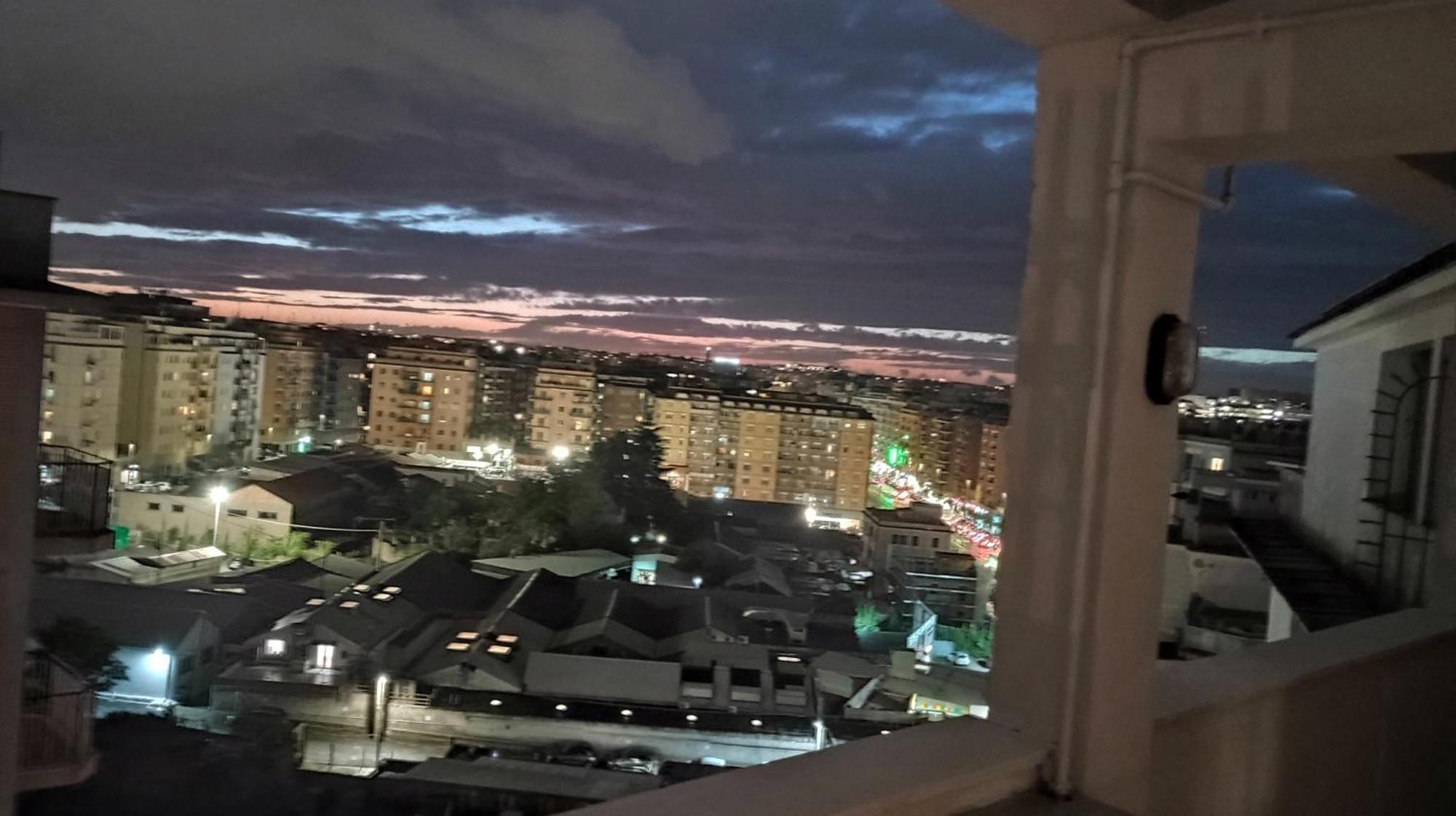 Domus Vacanze Romane Bagian luar foto